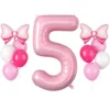 Pack Décoration Anniversaire Chiffre 5 Rose – Ballon Géant 1 mètre + 2 Ballons Papillon + 8 Ballons Rose & Blanc